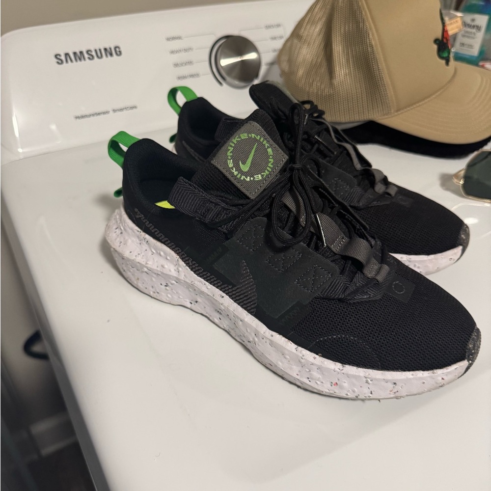 Nike shoes- in good condition not worn many times